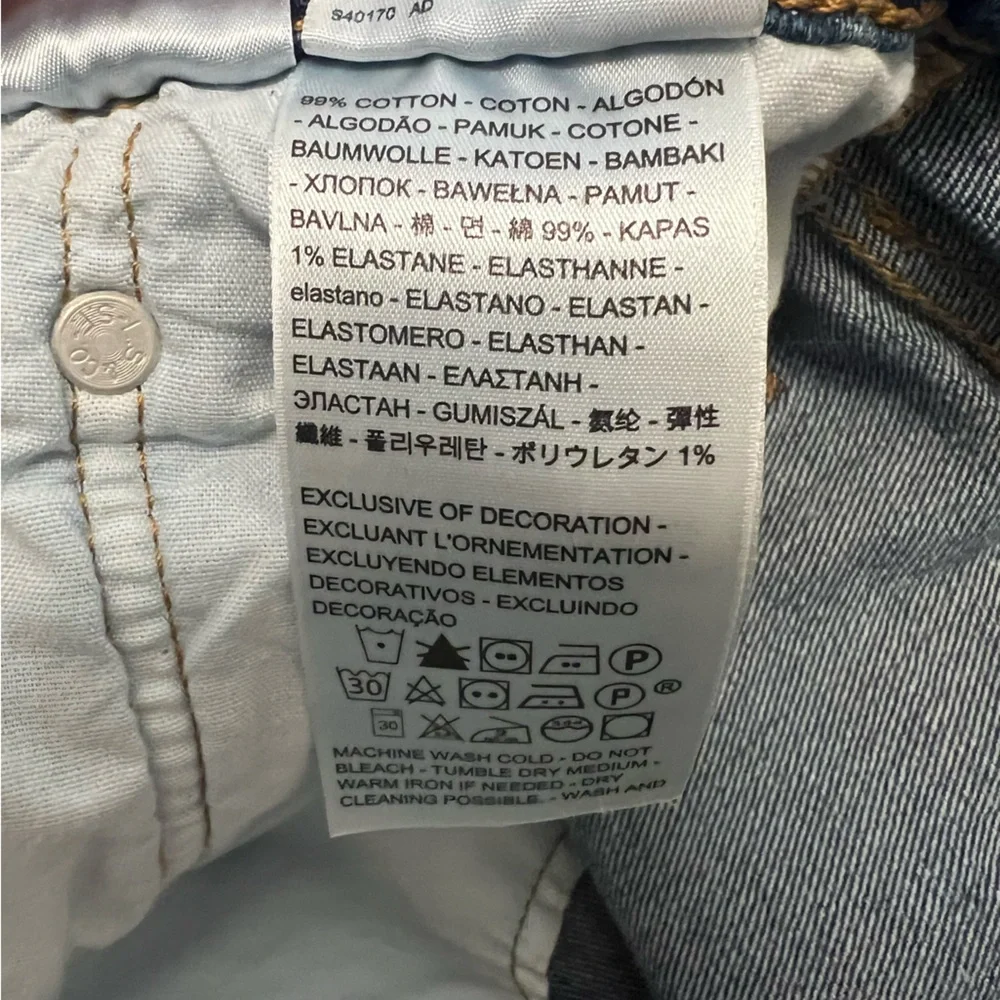 Levi’s W26 501 Denim shorts
